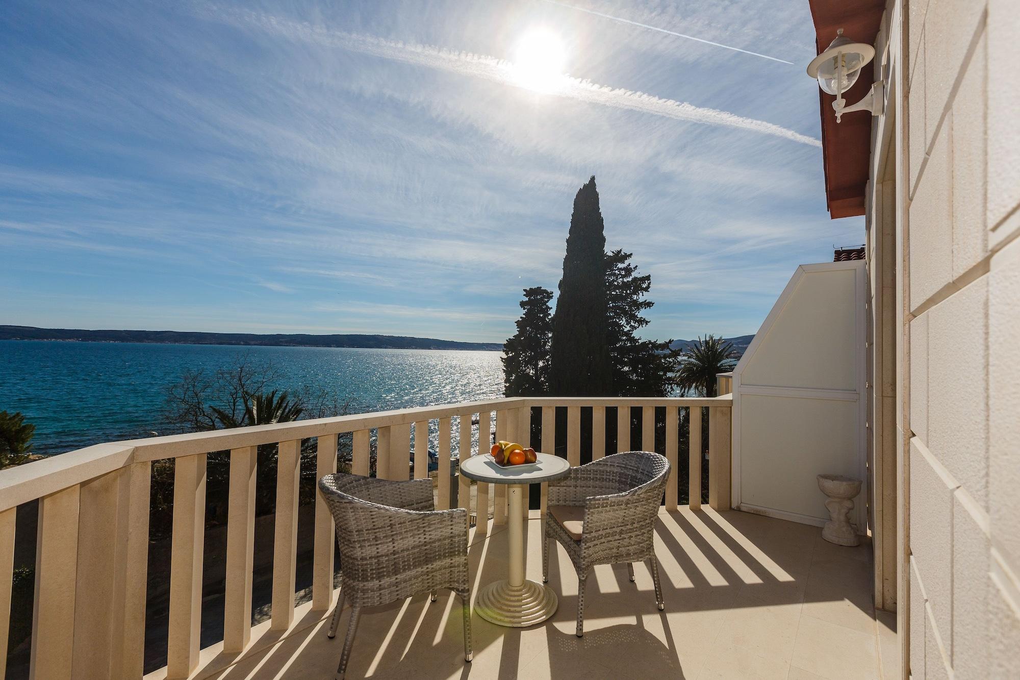 Hotel Villa Zarko Kaštel Stari Exterior foto