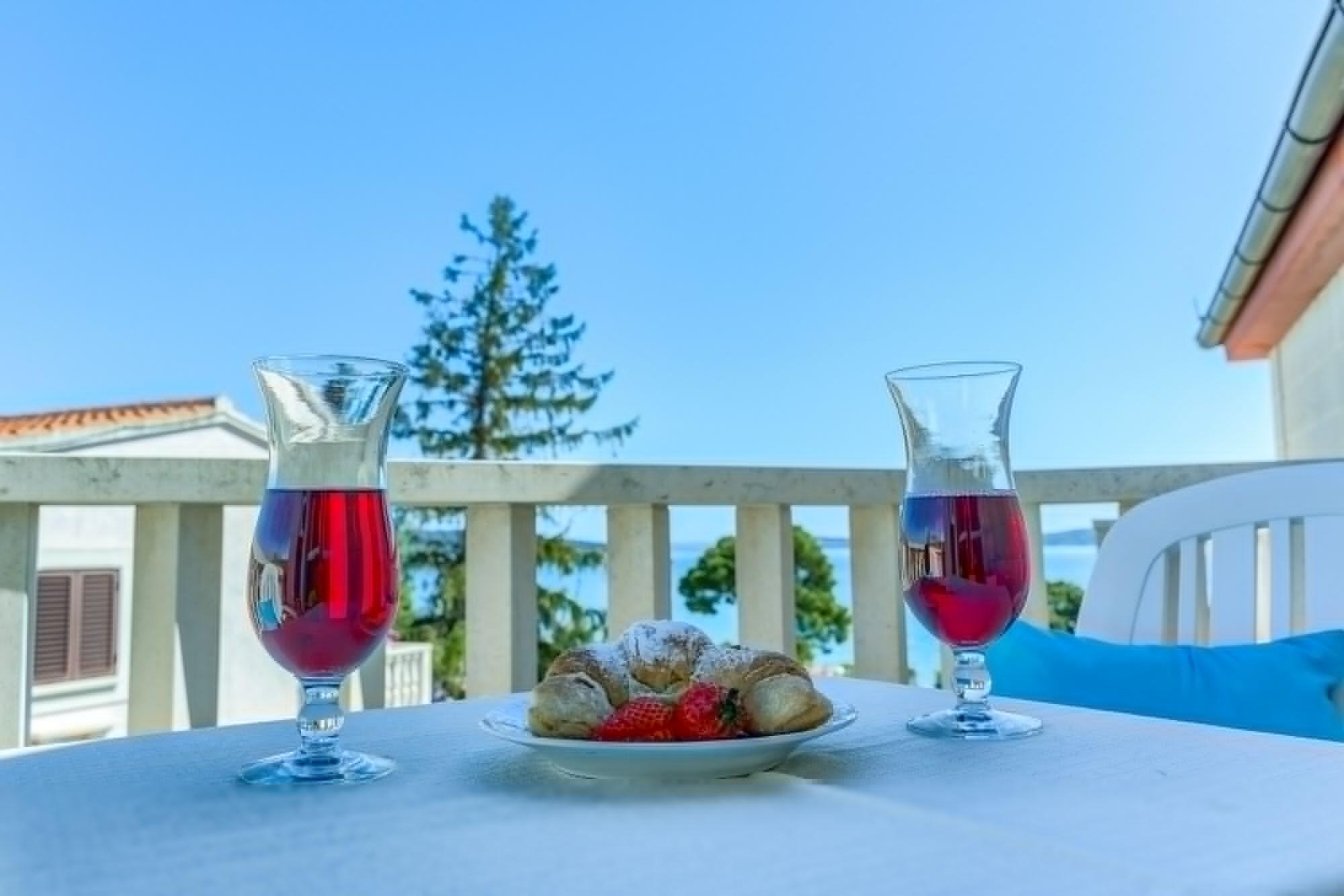 Hotel Villa Zarko Kaštel Stari Exterior foto