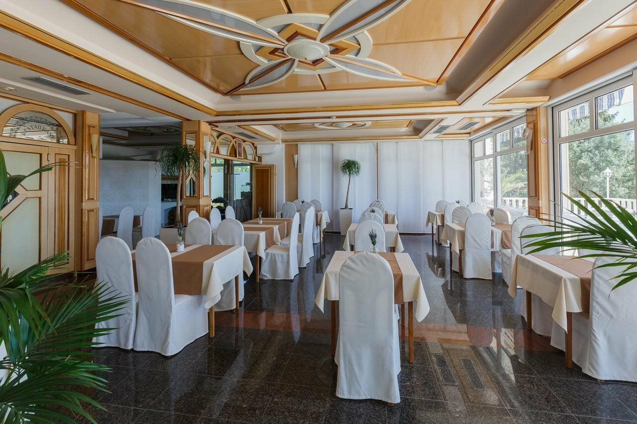 Hotel Villa Zarko Kaštel Stari Exterior foto