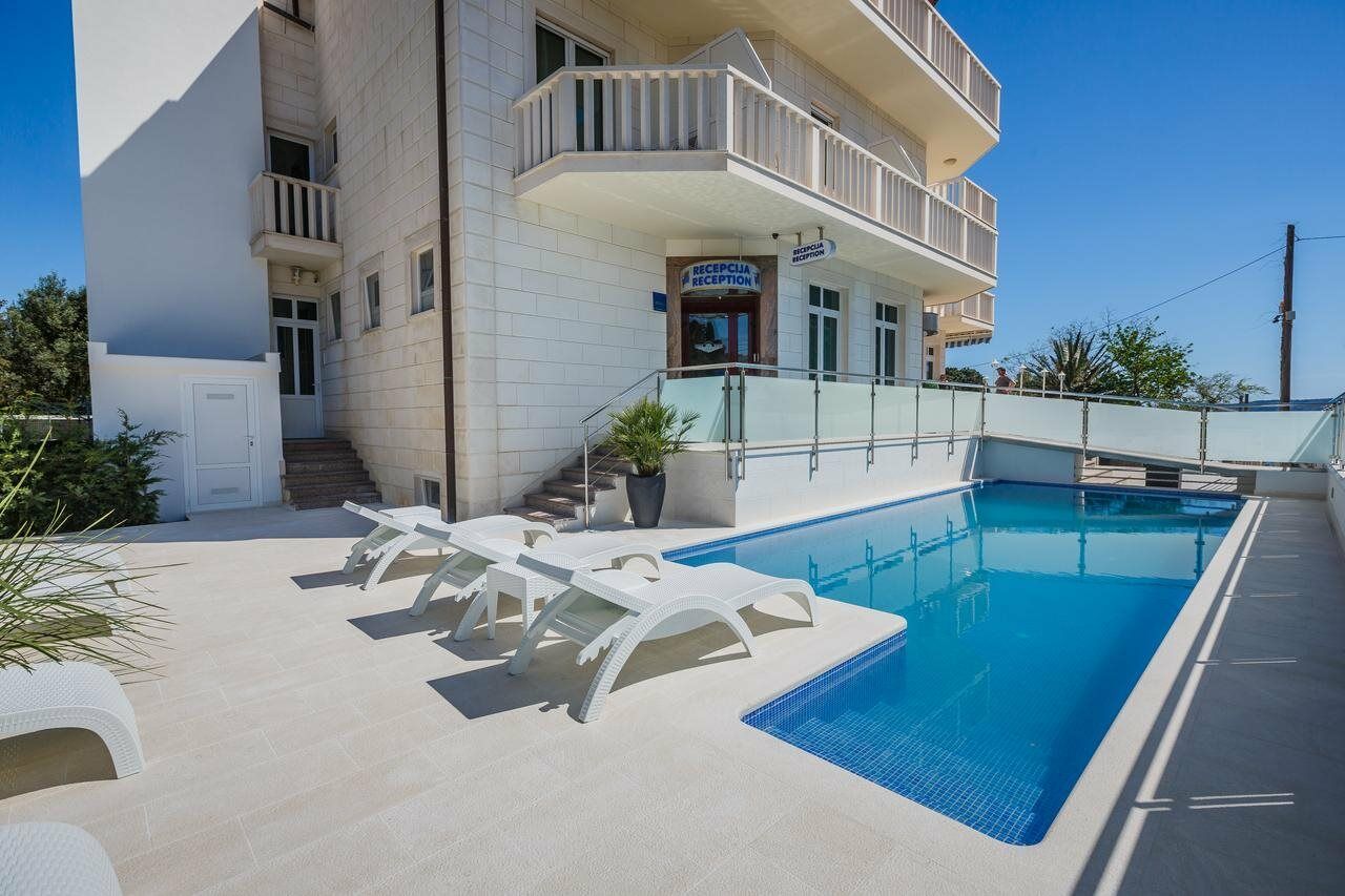 Hotel Villa Zarko Kaštel Stari Exterior foto